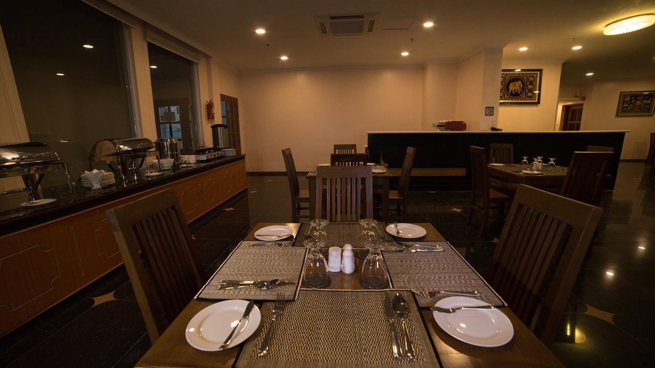 Win Unity Hotel Mandalay Exterior foto